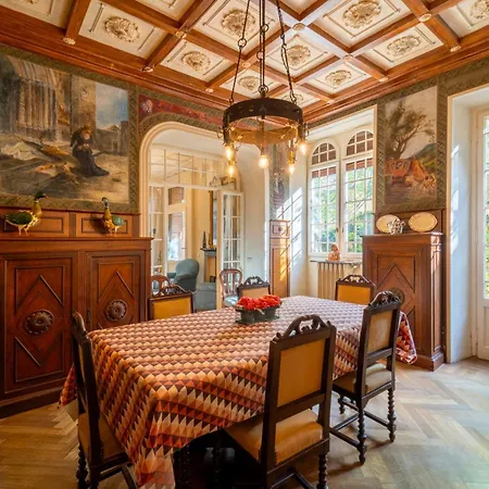 Lucia A By Wonderful Italy Villa *